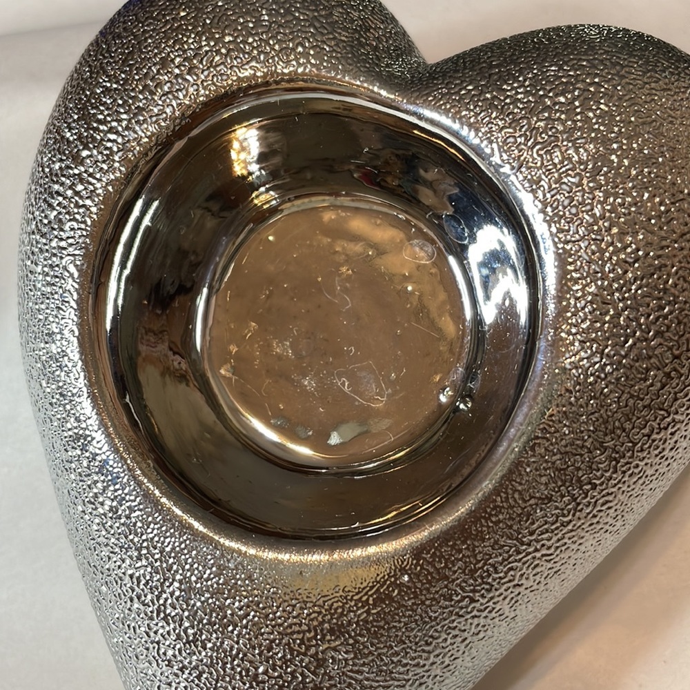 Silver heart candle holder - Picture 4 of 8